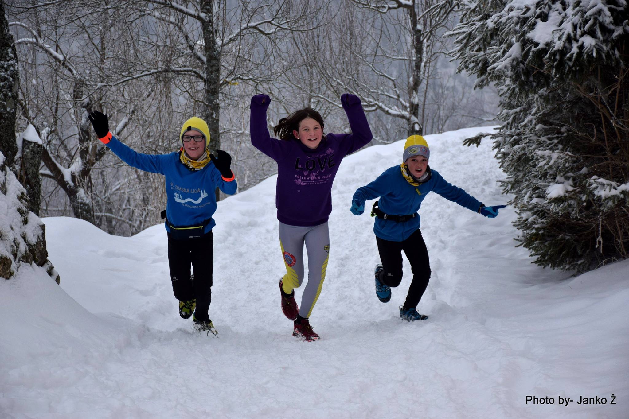 28468486_1359712384175562_296547850903355392_o