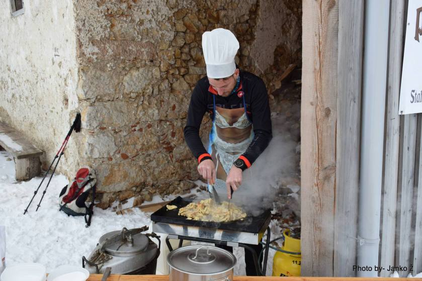 28575586_1359711240842343_7704521466112376832_o