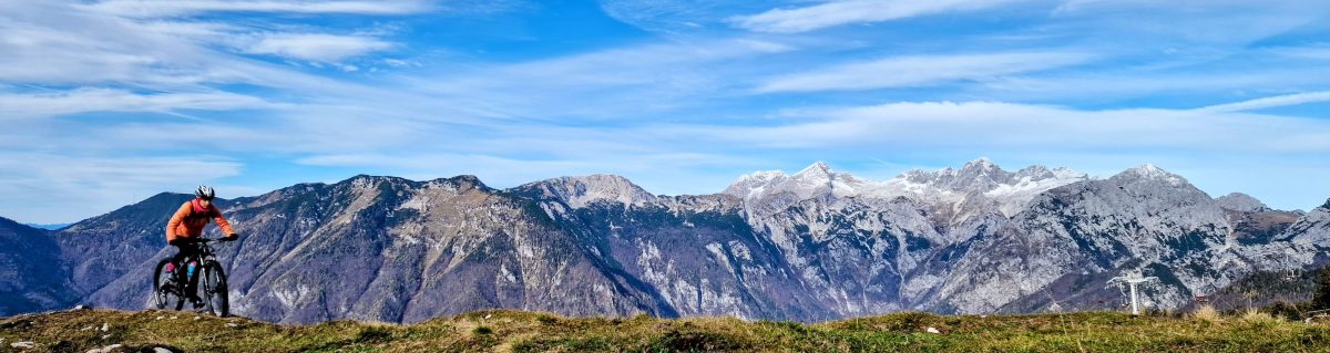 Mlad mor'š trpet, da si star navajen.